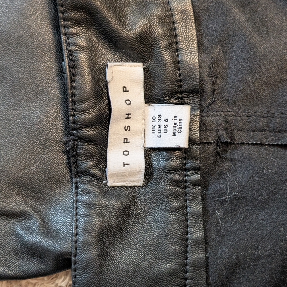 Topshop Black Faux Leather Pants - Picture 3 of 5